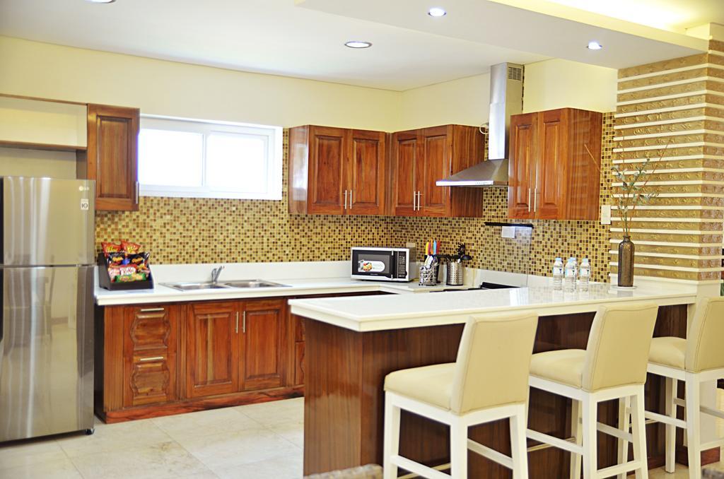 Thunderbird Resorts - Poro Point San Fernando City  Экстерьер фото