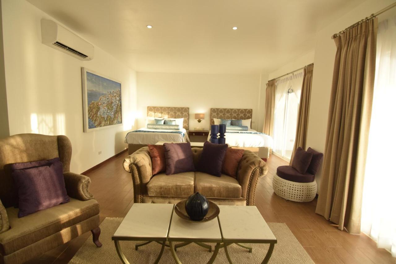 Thunderbird Resorts - Poro Point San Fernando City  Экстерьер фото